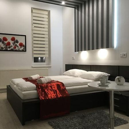 Gutenberg Apartments Segedyn Zewnętrze zdjęcie